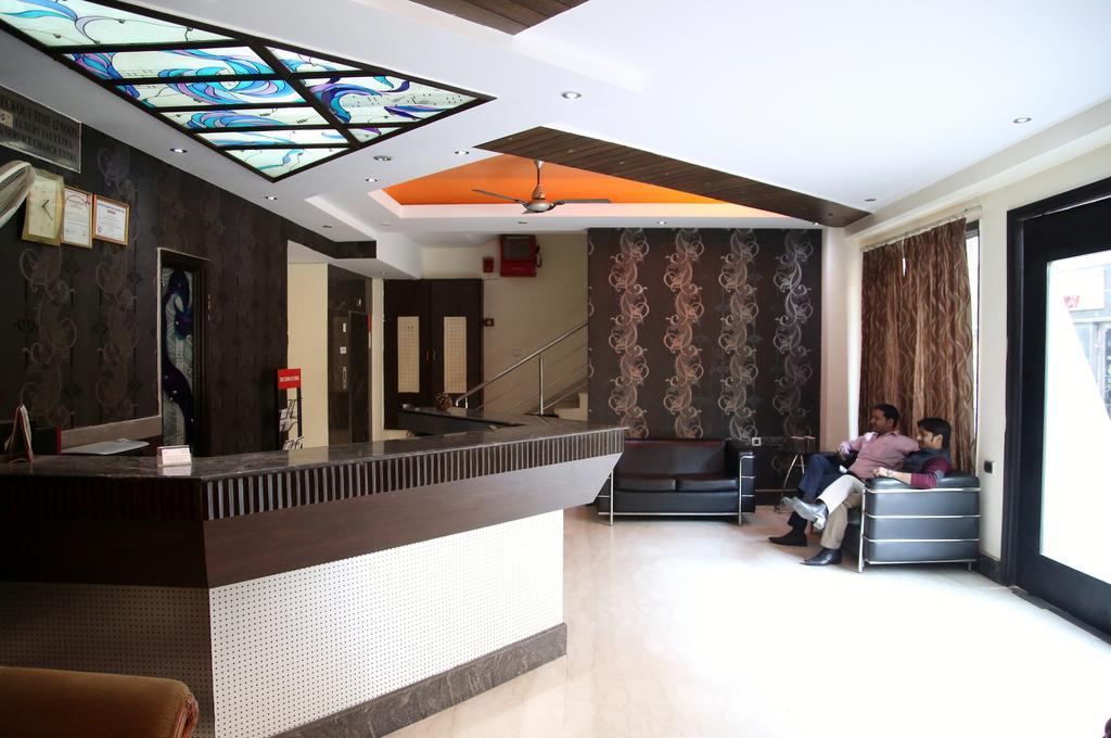 Hotel Mandakini Palace Delhi  Dış mekan fotoğraf