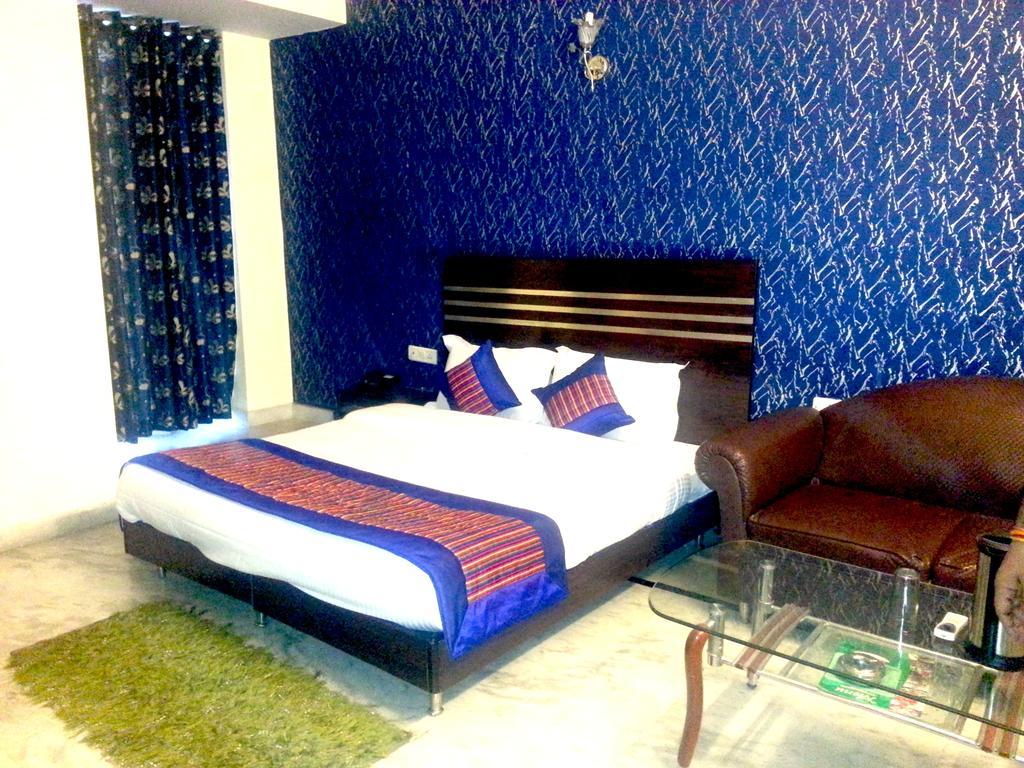Hotel Mandakini Palace Delhi  Oda fotoğraf